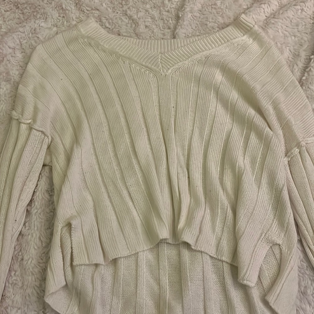 Small long sleeve tee